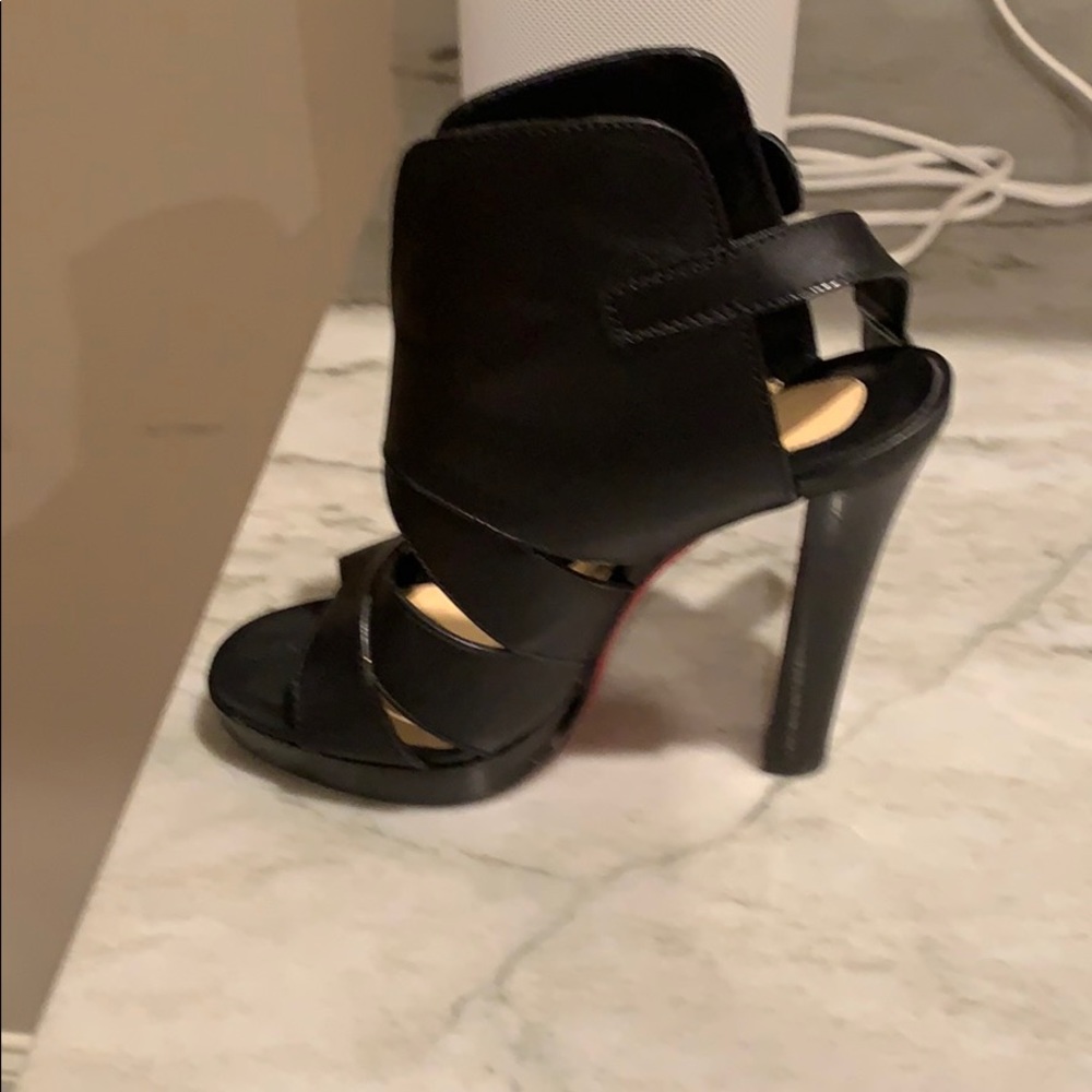 Black sandals
